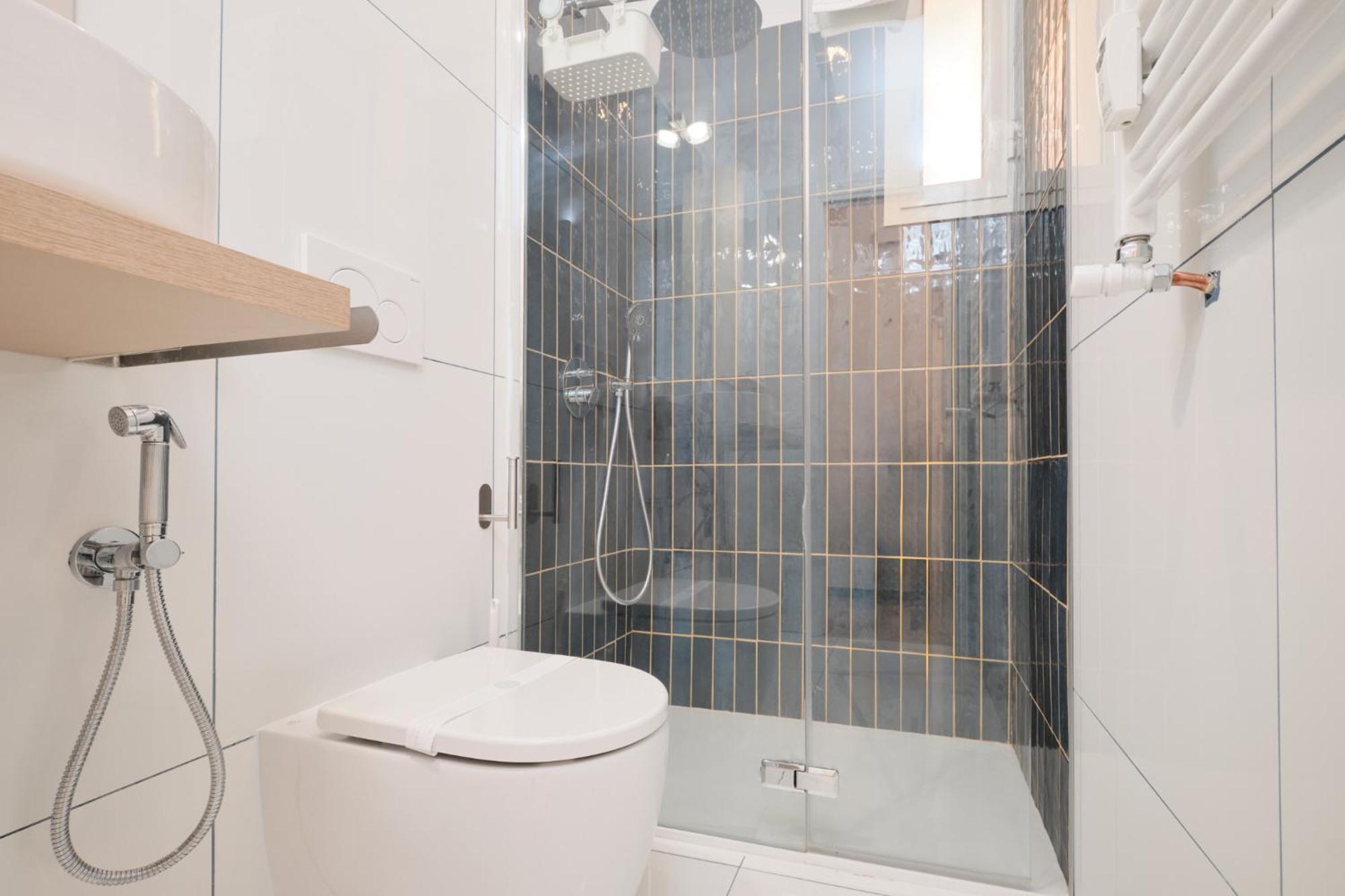 Termini Station 5 Minutes - Free Wi-fi & Netflix *
